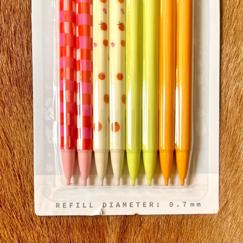 🏷️🎉🆕 aesthetic kawaii mechanical pencils with erasers set of 8 plaid& food print